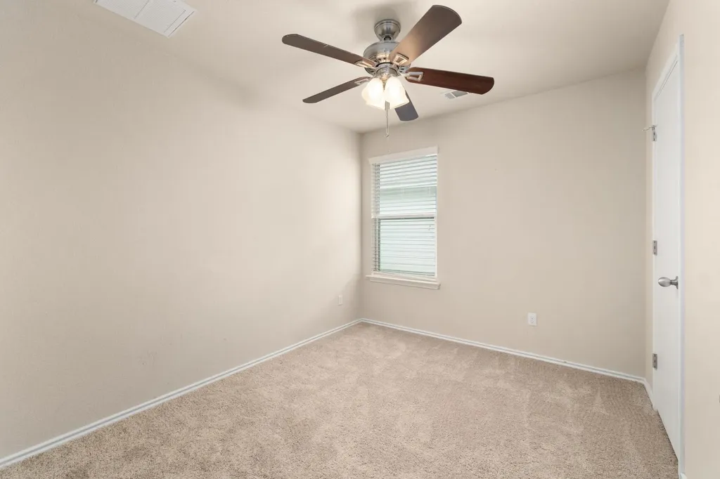 12916 Snow Lane Manor TX 78653
