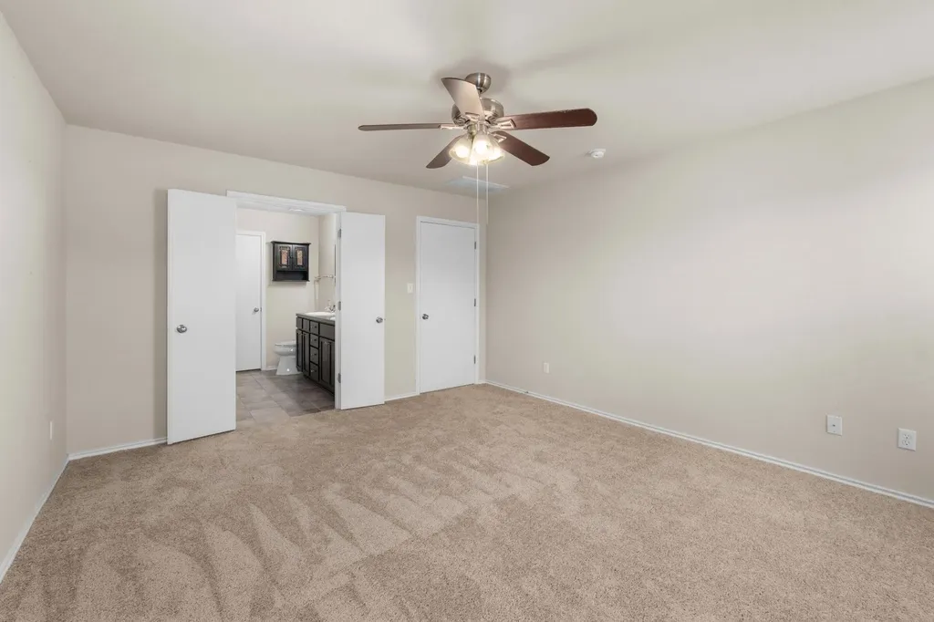 12916 Snow Lane Manor TX 78653