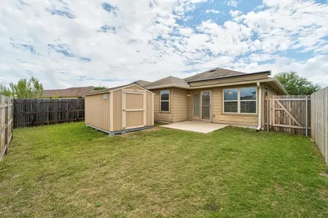 12916 Snow Lane Manor TX 78653