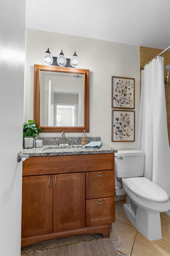 900 Taulbee Lane Austin TX 78757