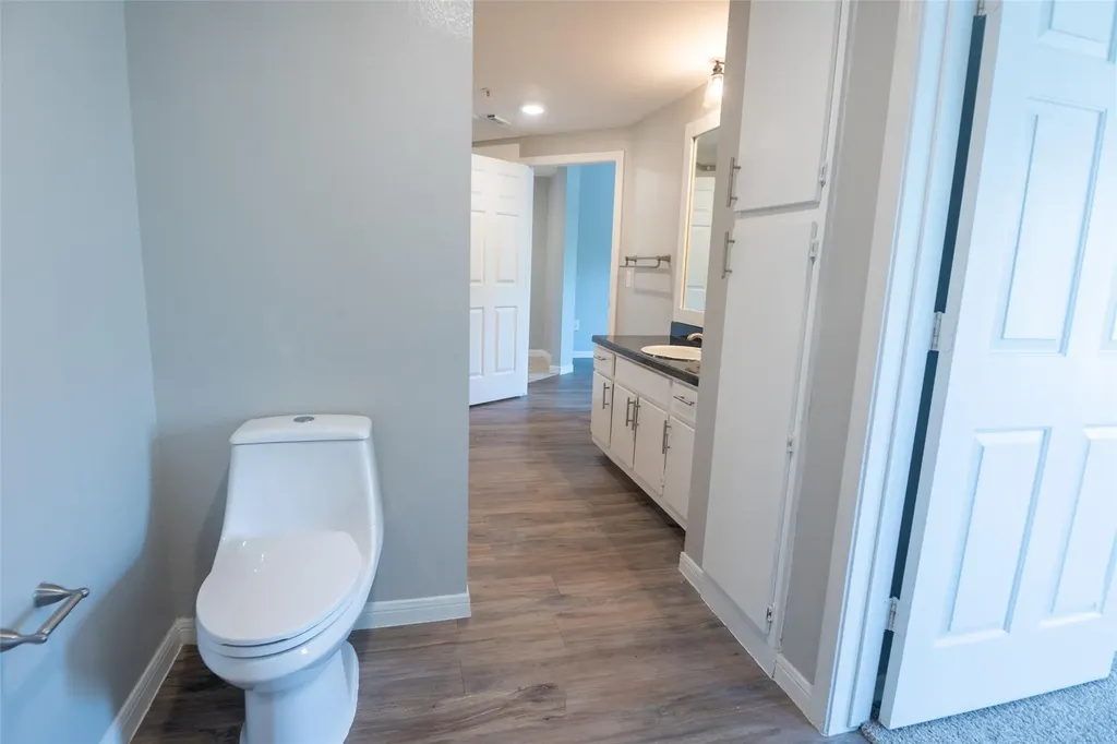 2320 Gracy Farms Lane Austin TX 78758