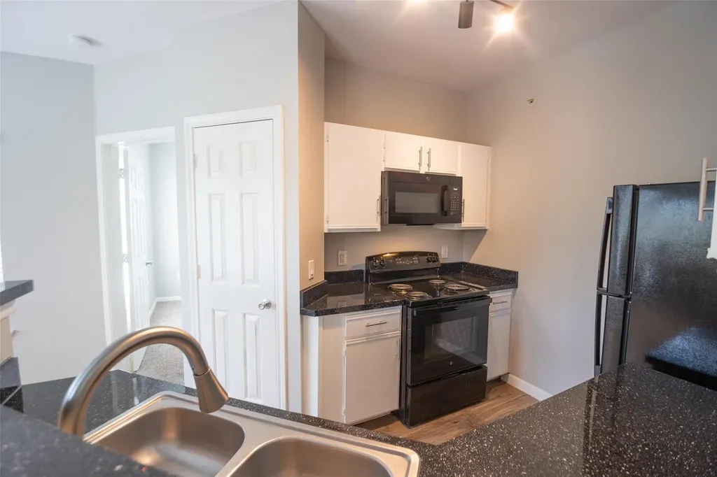 2320 Gracy Farms Lane Austin TX 78758