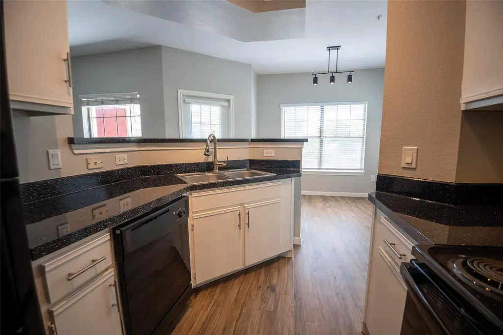 2320 Gracy Farms Lane Austin TX 78758
