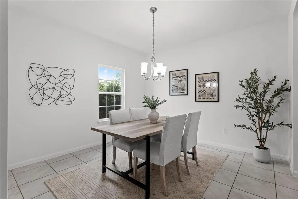 6701 Loretta White Lane Austin TX 78744
