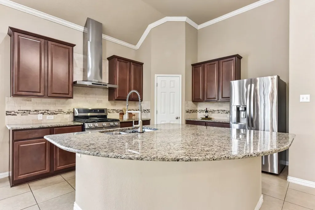 640 Loma Cedro Bend Leander TX 78641