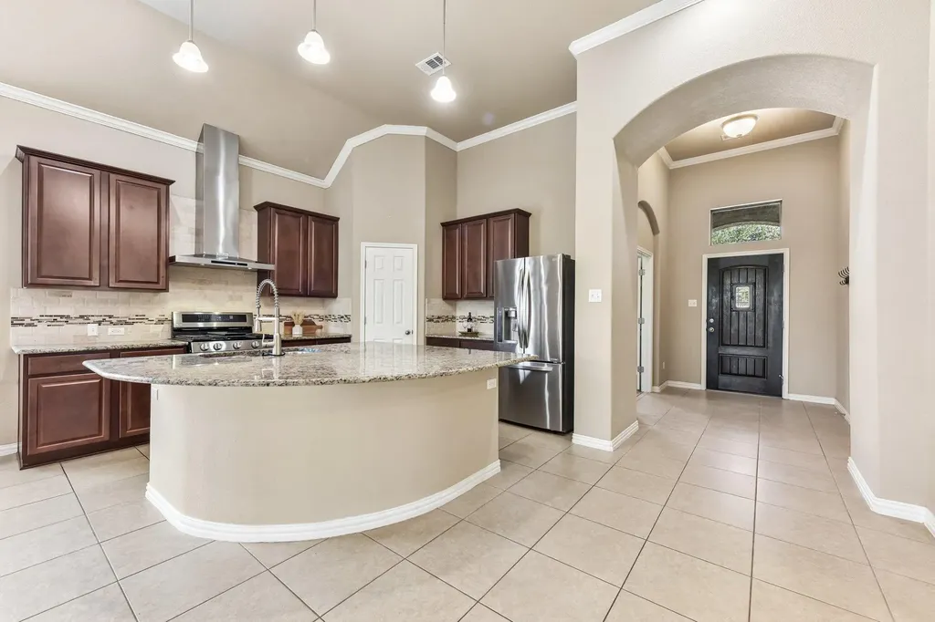 640 Loma Cedro Bend Leander TX 78641