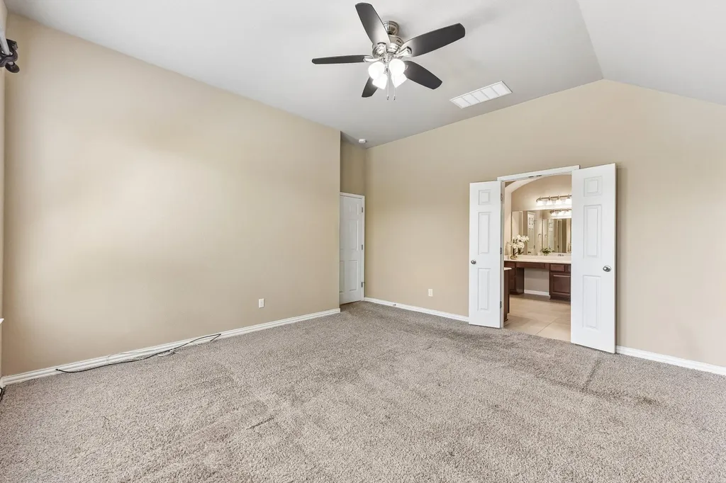 640 Loma Cedro Bend Leander TX 78641
