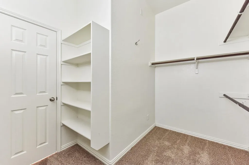 640 Loma Cedro Bend Leander TX 78641