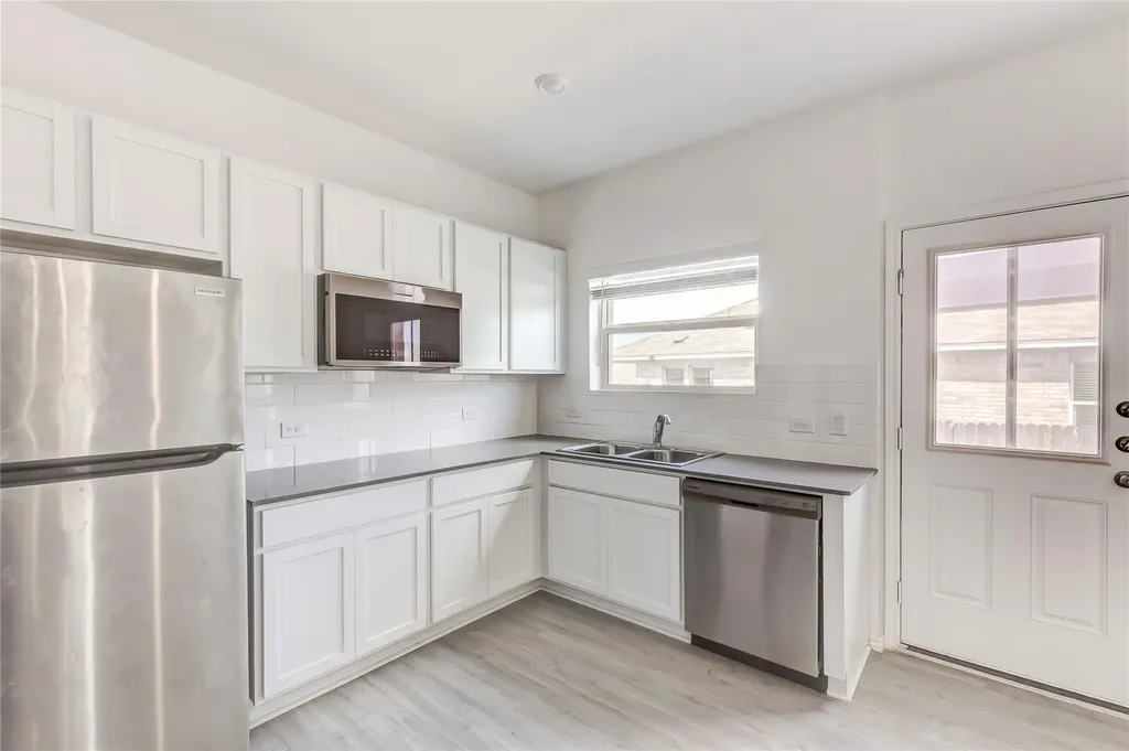 128 Mayacama Loop San Marcos TX 78666