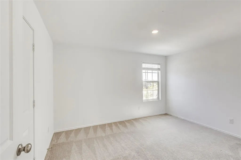 128 Mayacama Loop San Marcos TX 78666