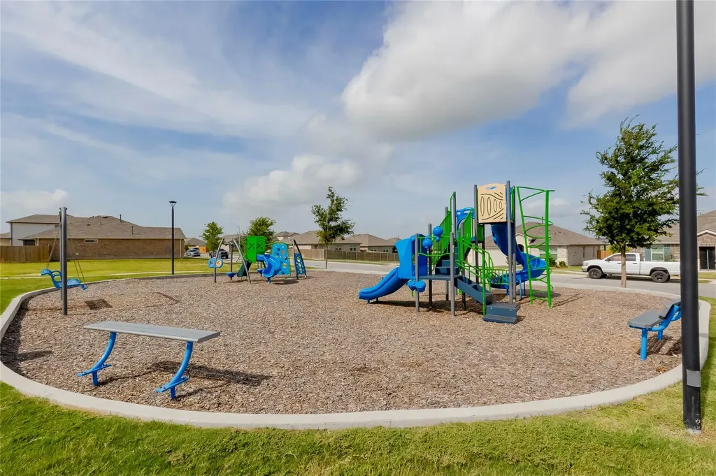 128 Mayacama Loop San Marcos TX 78666