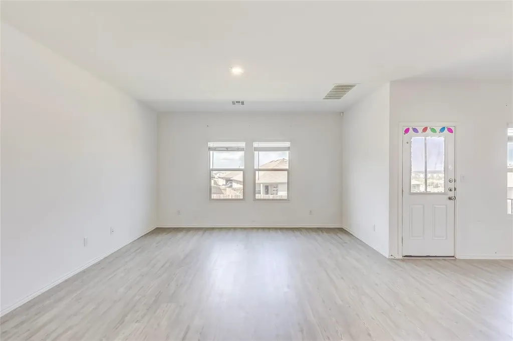 128 Mayacama Loop San Marcos TX 78666