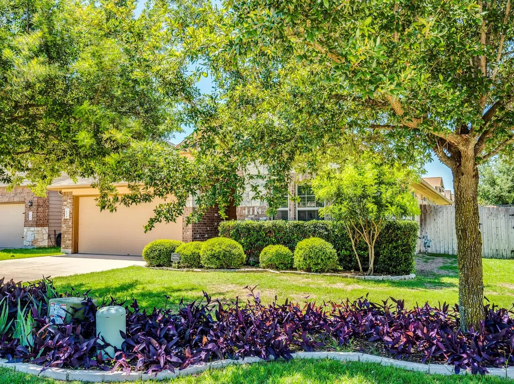 101 Beargrass Drive Kyle TX 78640