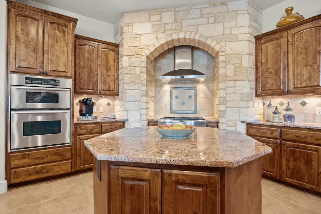 14416 Piper Glen Drive Austin TX 78738