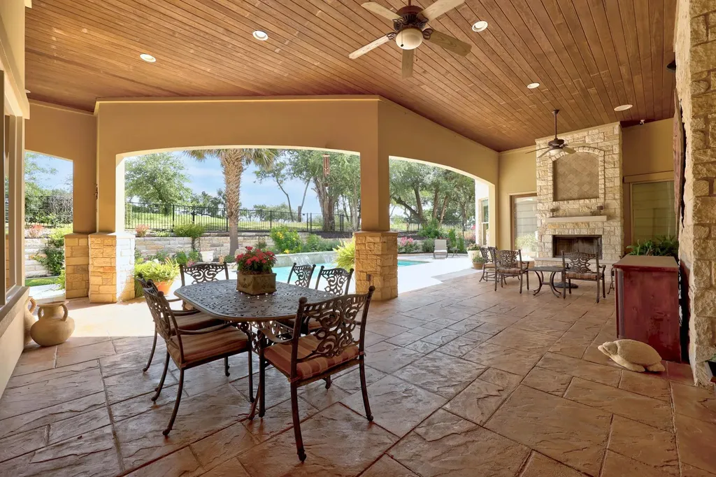 14416 Piper Glen Drive Austin TX 78738
