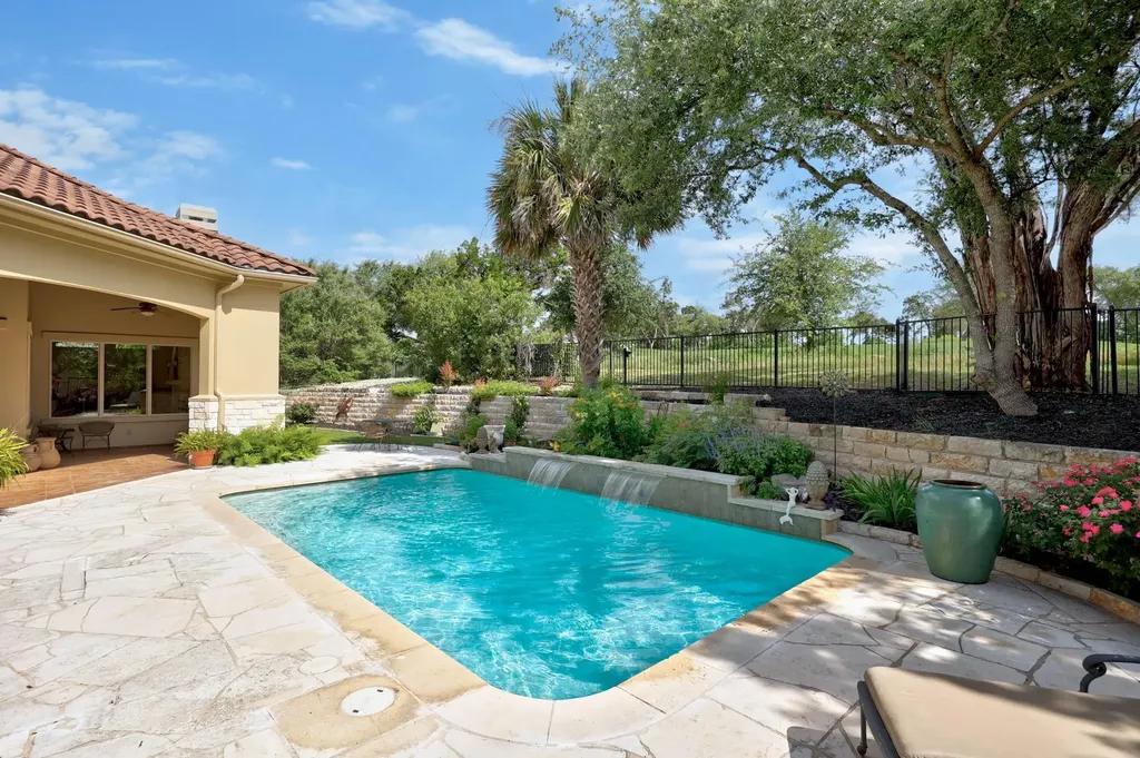 14416 Piper Glen Drive Austin TX 78738