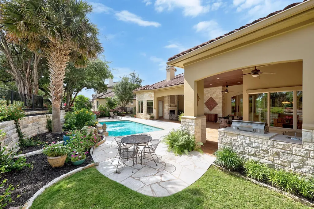14416 Piper Glen Drive Austin TX 78738