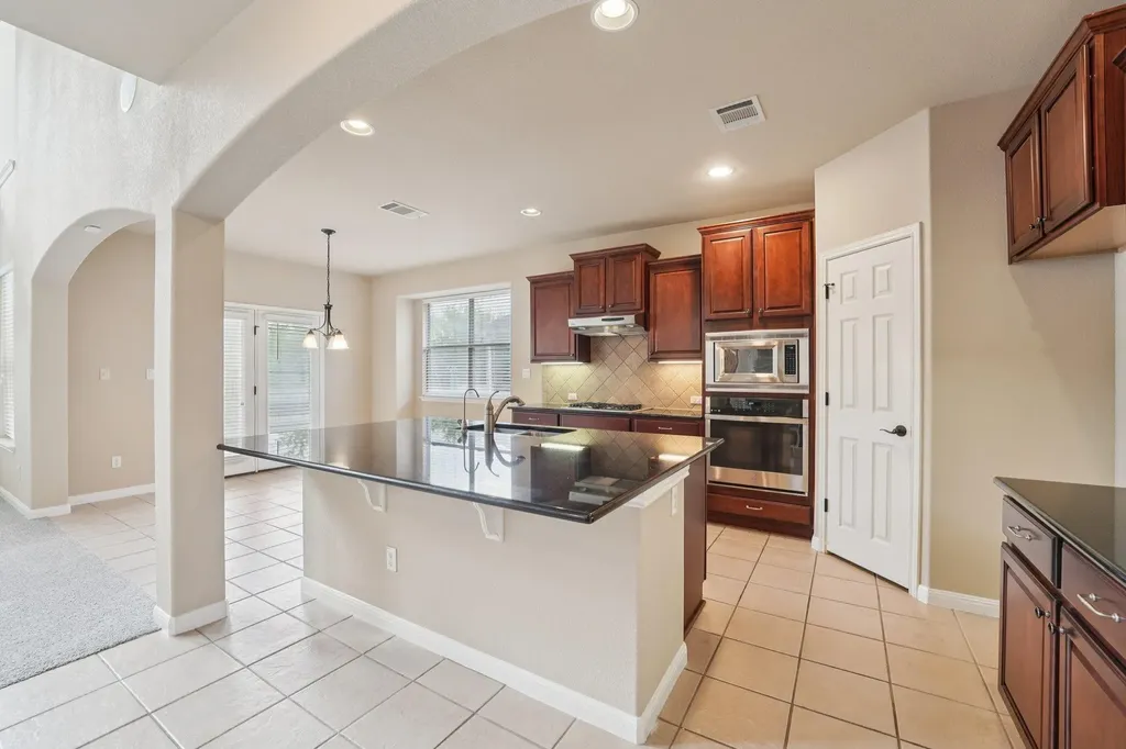 20913 Windmill Ridge Street Pflugerville TX 78660