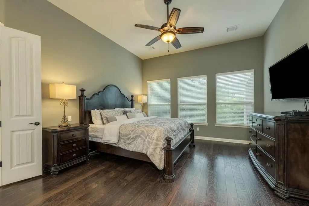 308 Duffy Lane Austin TX 78738