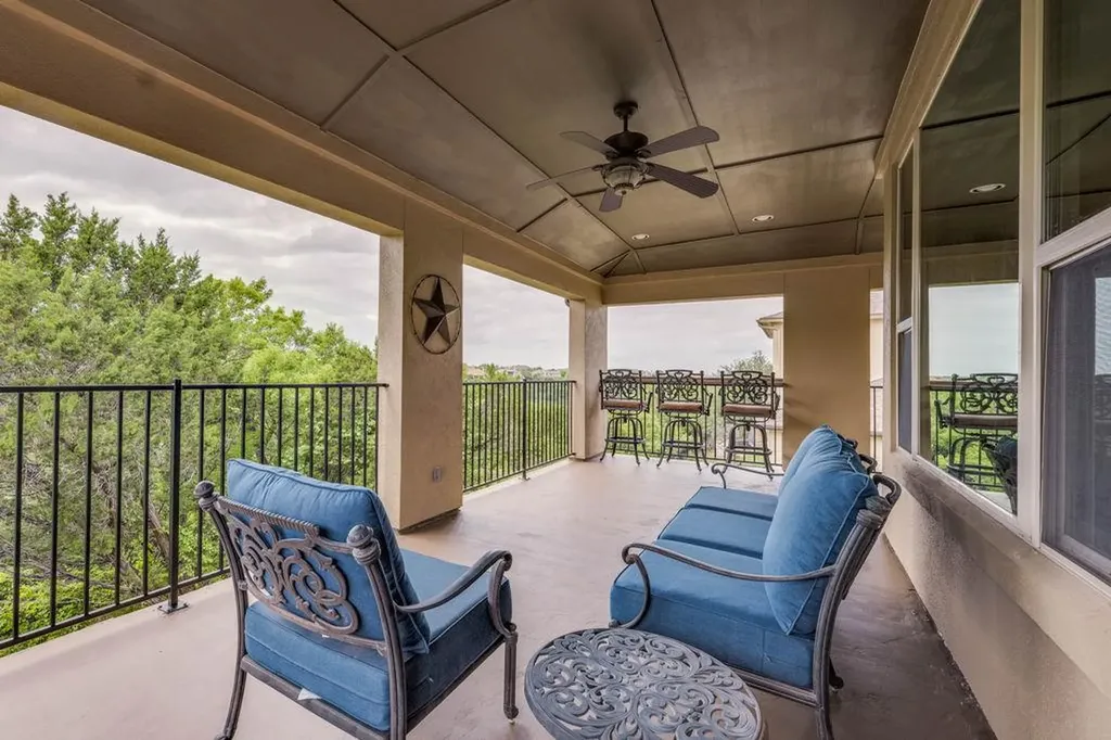 308 Duffy Lane Austin TX 78738