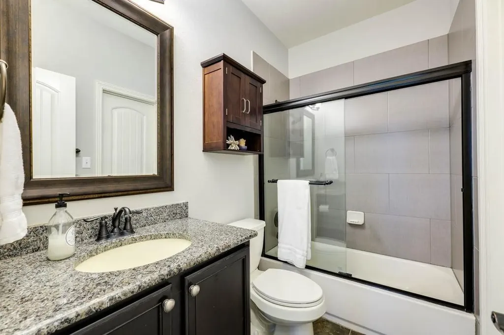 308 Duffy Lane Austin TX 78738