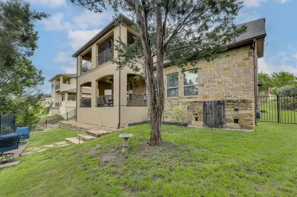 308 Duffy Lane Austin TX 78738