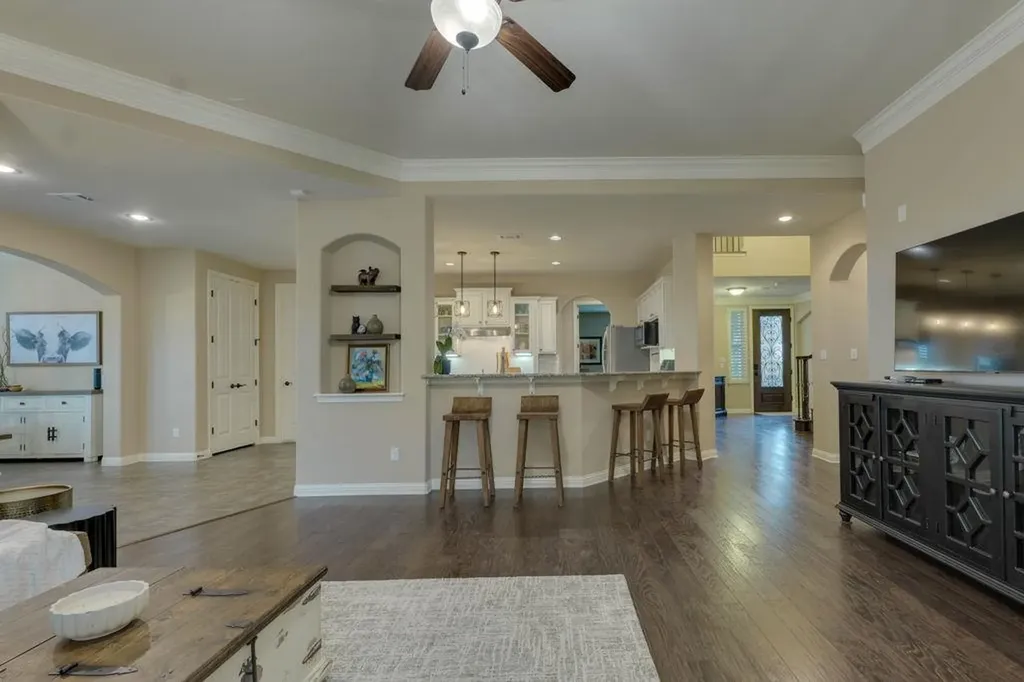 308 Duffy Lane Austin TX 78738