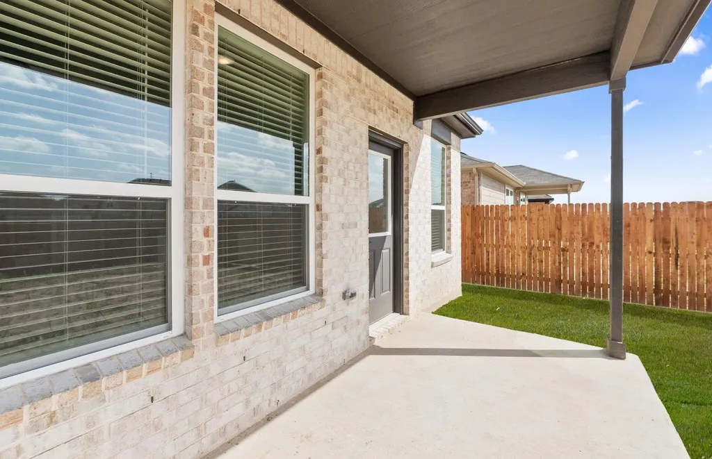 16808 Bustillos Pass Manor TX 78653