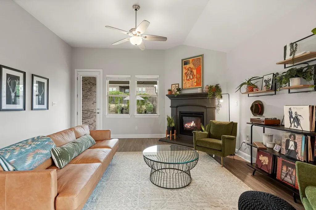 772 Founders Ridge Dripping Springs TX 78620