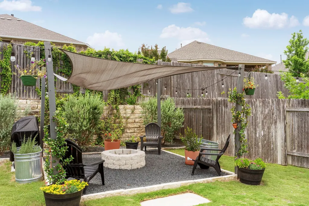 772 Founders Ridge Dripping Springs TX 78620
