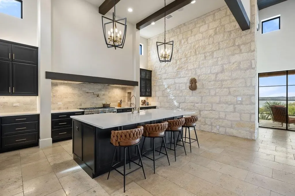 4001 Tejon Circle Austin TX 78734