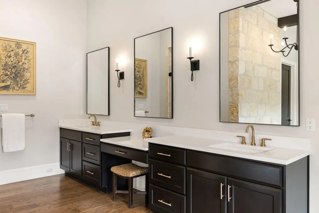 4001 Tejon Circle Austin TX 78734