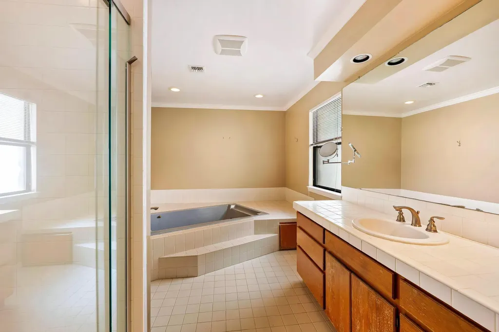 5504 Cedro Trail Austin TX 78731
