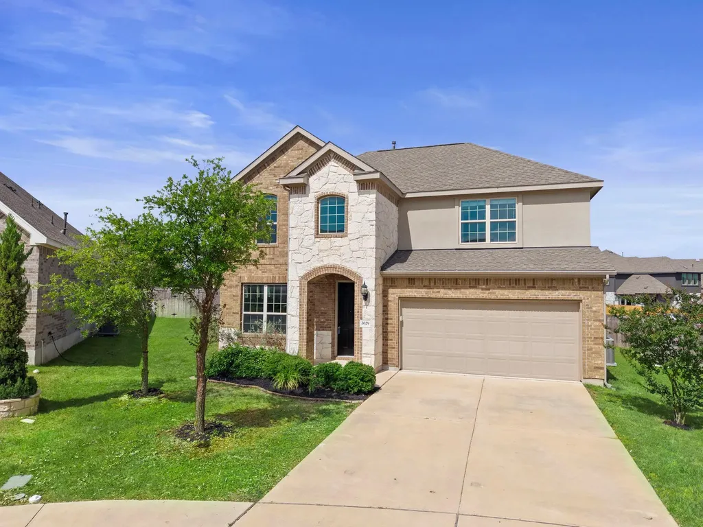 2029 Hawkes Cove Leander TX 78641