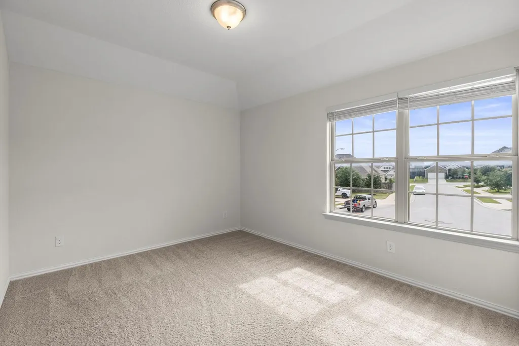 2029 Hawkes Cove Leander TX 78641