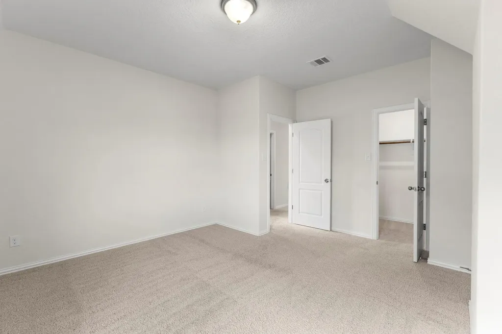 2029 Hawkes Cove Leander TX 78641