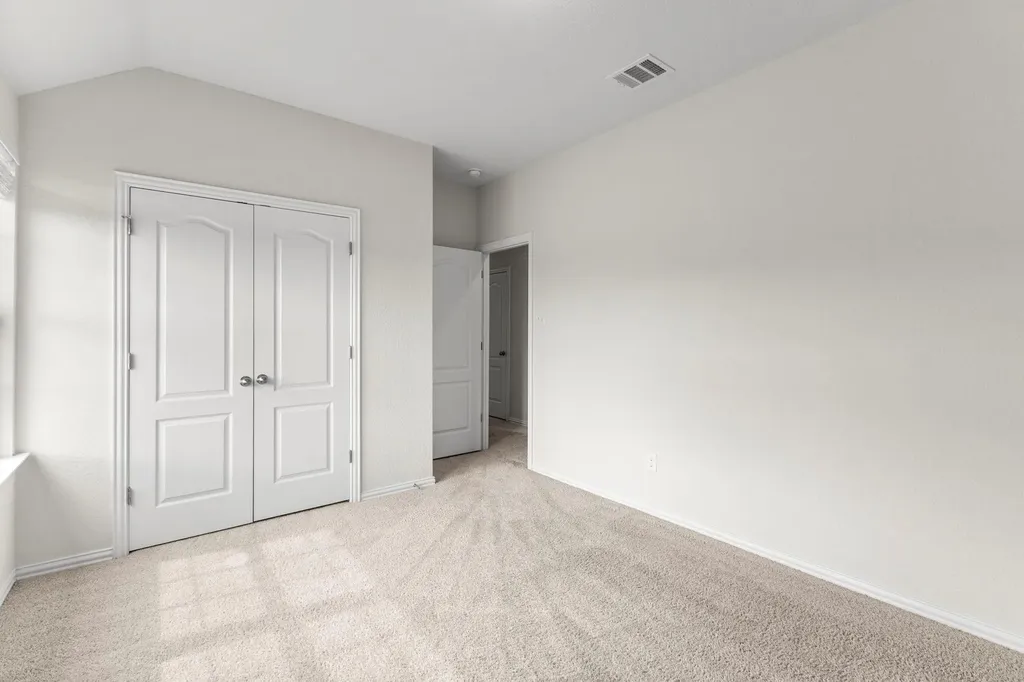 2029 Hawkes Cove Leander TX 78641