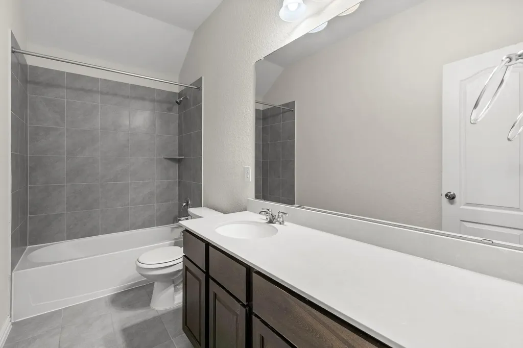 2029 Hawkes Cove Leander TX 78641