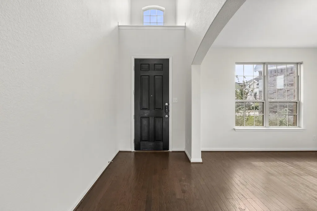 2029 Hawkes Cove Leander TX 78641