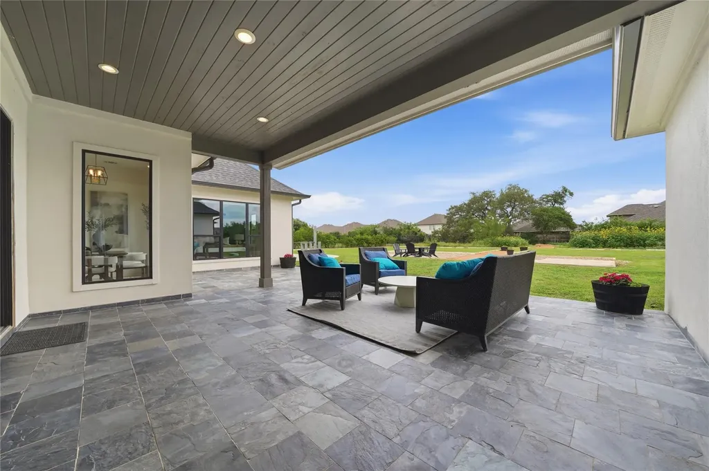275 Dally Court Dripping Springs TX 78620