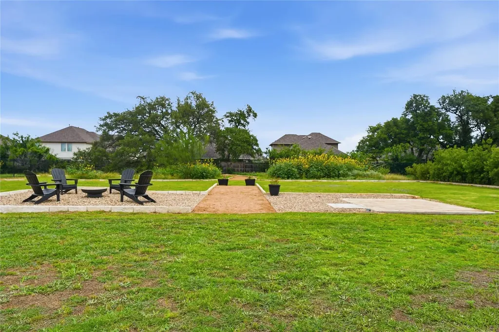 275 Dally Court Dripping Springs TX 78620