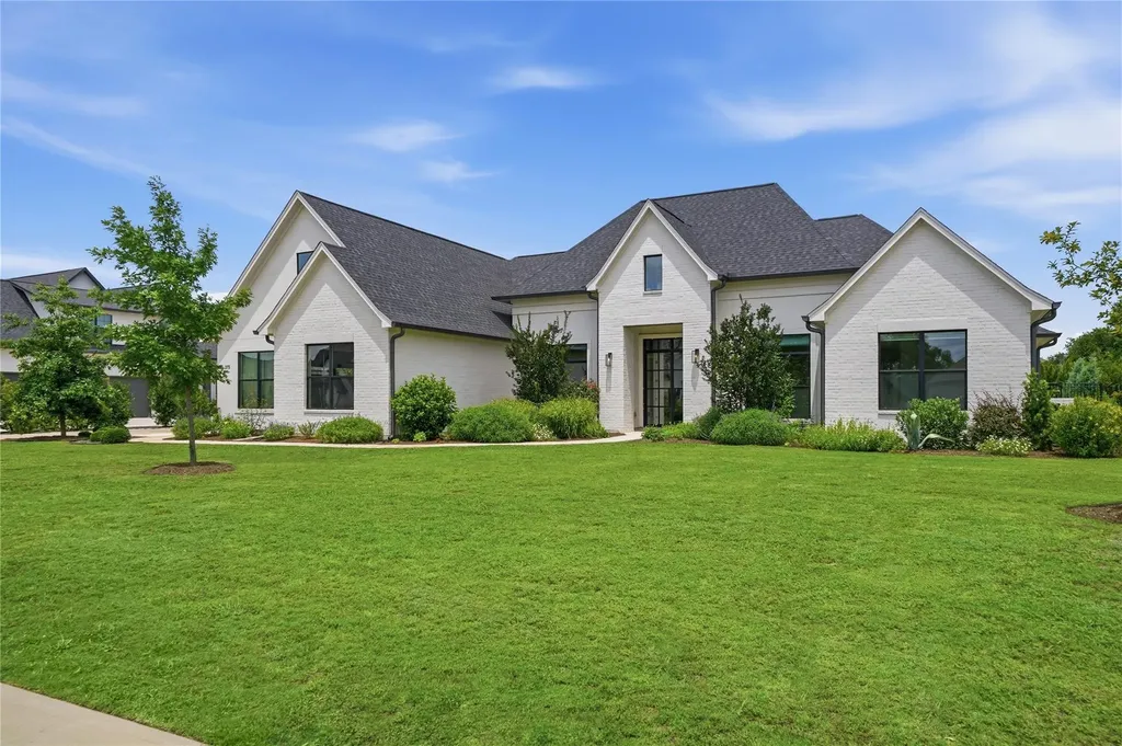 275 Dally Court Dripping Springs TX 78620