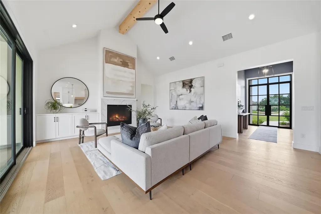 275 Dally Court Dripping Springs TX 78620