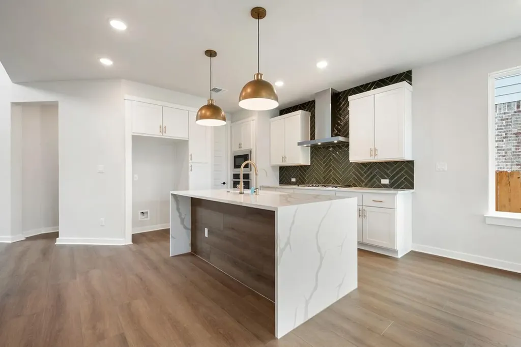 163 Great Sequoia Lane Dripping Springs TX 78620