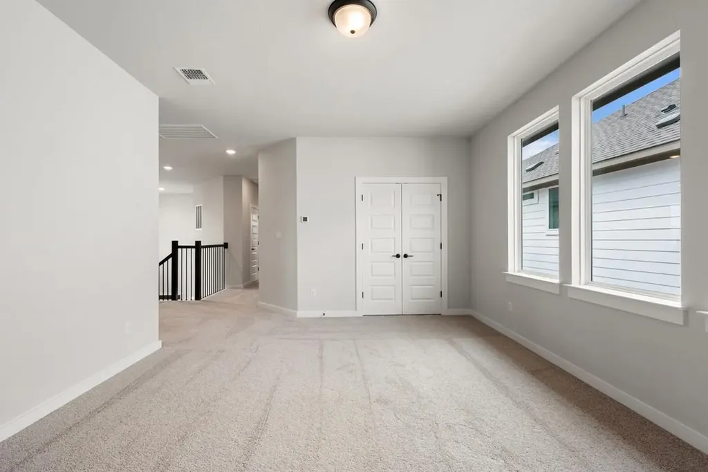 163 Great Sequoia Lane Dripping Springs TX 78620