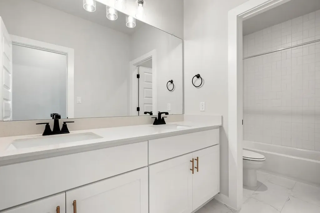 163 Great Sequoia Lane Dripping Springs TX 78620