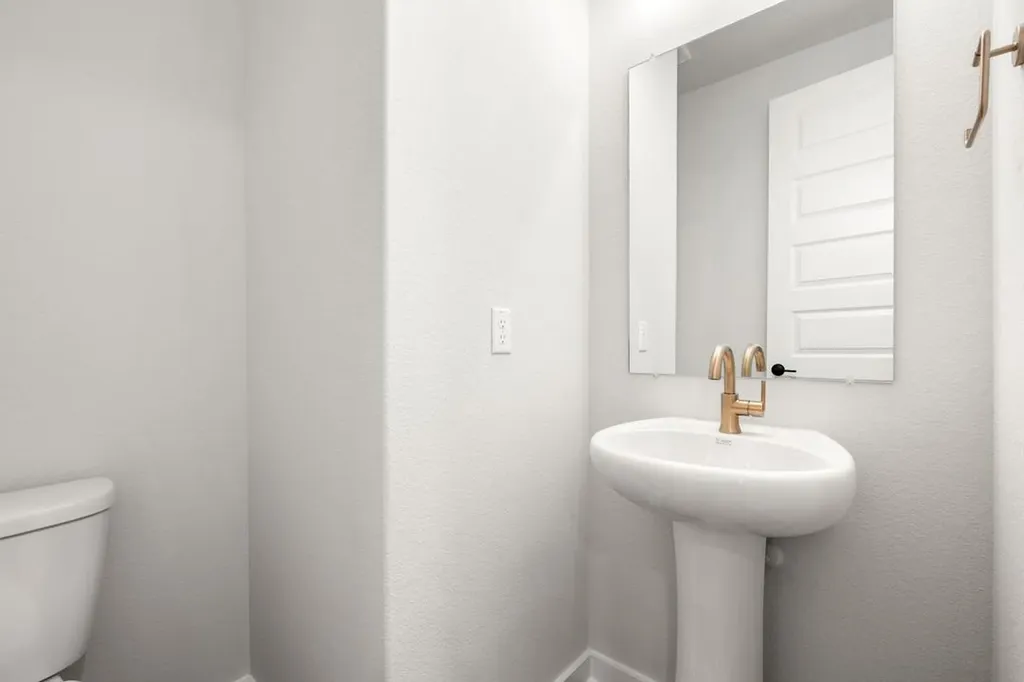 163 Great Sequoia Lane Dripping Springs TX 78620