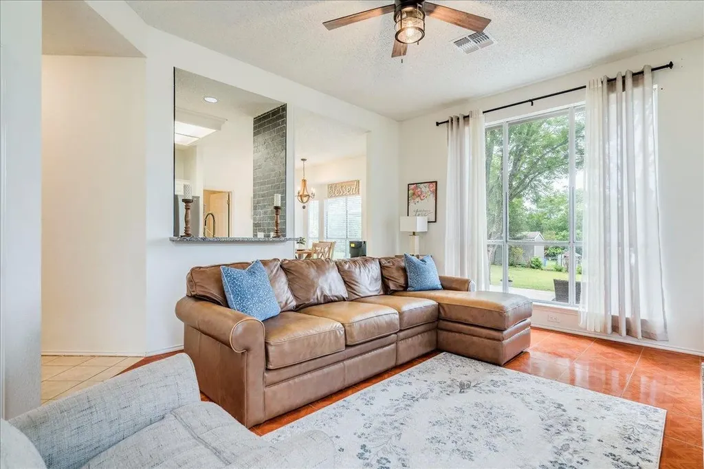 210 Meadow Woods Drive Kyle TX 78640