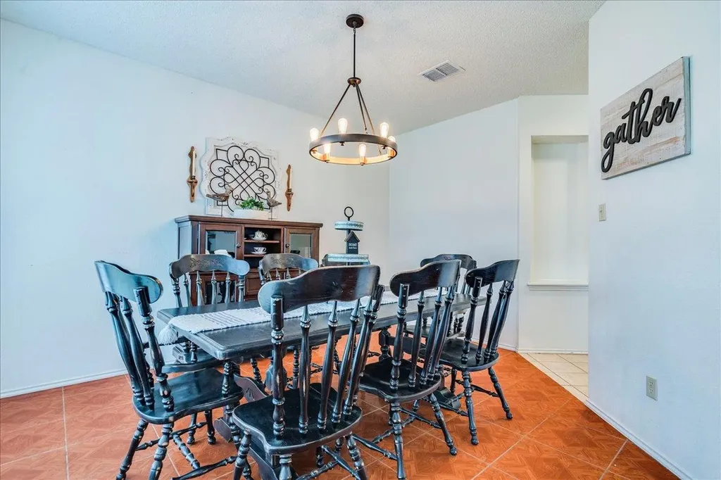 210 Meadow Woods Drive Kyle TX 78640