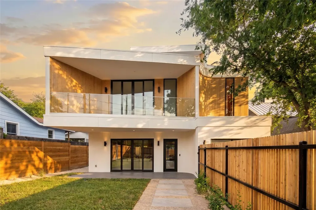 1005 W Johanna Street W Austin TX 78704